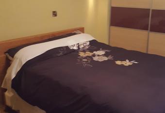 Willow house allows 18 year olds to book a room