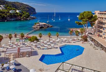 Grupotel Playa Camp de Mar - Adults Only allows 18 year olds to book a room