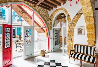 NICOSIA EAGLE EYE has Balcony rooms