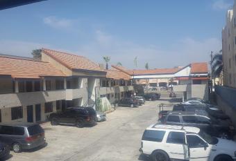 MIDTOWN INN allows 18 year olds to book a room