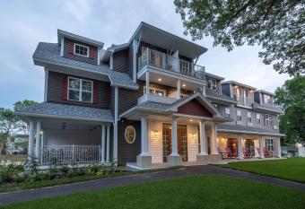 The Inn on Mount Desert has Balcony rooms