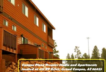 Canyon Plaza Premier Studio and Apartments has Balcony rooms