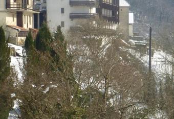 La Cascade has Balcony rooms