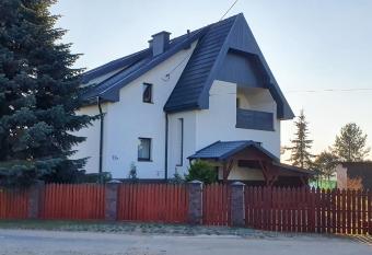 Silence Villa has Balcony rooms