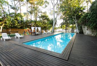 Cabanas Praia Mole Florianopolis has Balcony rooms