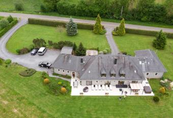 B&B Madoli allows 18 year olds to book a room