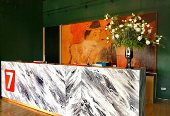 7 Days Premium Hotel Bangna - Suvarnabhumi Airport has Balcony rooms