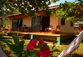 Fidelito Ranch & Lodge has Balcony rooms