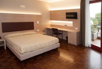 HOTEL BUCA DI BACCO has Balcony rooms