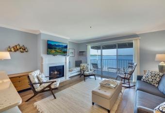 214 Water Street Inn allows 18 year olds to book a room