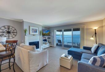 209 Water Street Inn allows 18 year olds to book a room