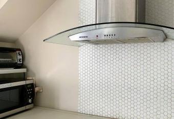 Cottonwood Bed & Breakfast House Bandung has Balcony rooms