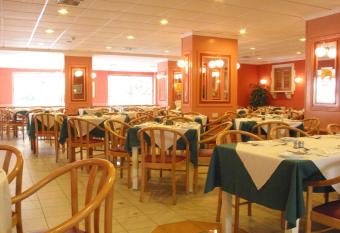 The San Anton Hotel allows 18 year olds to book a room