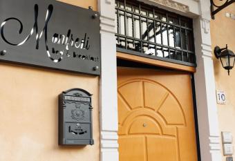 Manfredi B&B has Balcony rooms