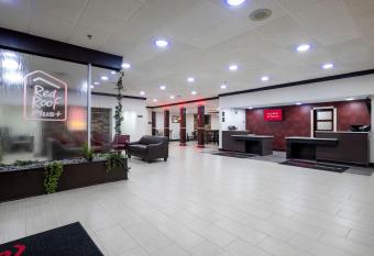 Best Western Atlanta Cumberland/Galleria Hotel allows 18 year olds to book a room