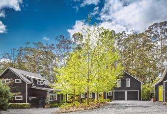Treghan Luxury Lodge allows 18 year olds to book a room