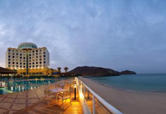 Oceanic Khorfakkan Resort & Spa allows 18 year olds to book a room