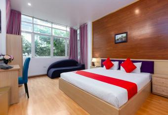 Little Hanoi Hostel allows 18 year olds to book a room