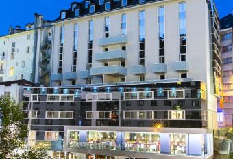 H  tel Astrid has Balcony rooms