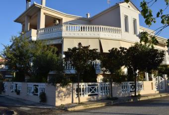 Five stars in Trikala has Balcony rooms