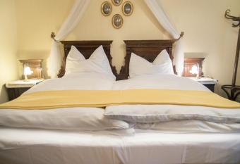 Hotel Schneider-G  ssl has Balcony rooms