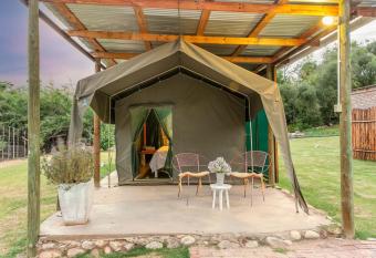 Schoemanshoek Glamping has Balcony rooms