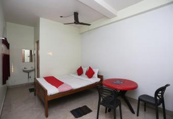 Nandi Inn allows 18 year olds to book a room