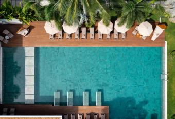 Chi Samui Resort has Balcony rooms