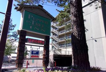 Pepper Tree Inn Tahoe City allows 18 year olds to book a room