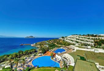 Yasmin Bodrum Resort has Balcony rooms