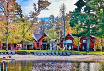 Good Ol Days Resort has Balcony rooms