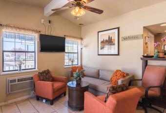 1st Interstate Inn Montrose has Balcony rooms