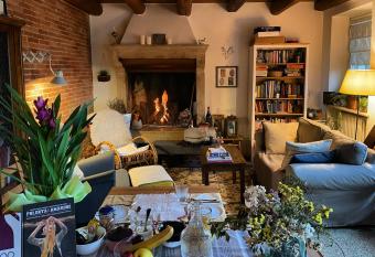 Relais Valpolicella B&B allows 18 year olds to book a room