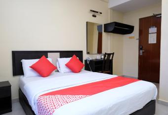 The Fern Lodge Hotel allows 18 year olds to book a room