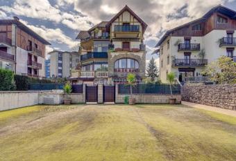 Piso reformado en 1   l  nea Hondarribia (ESS02190) has Balcony rooms