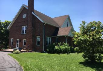 Newhouse Family Inn allows 18 year olds to book a room