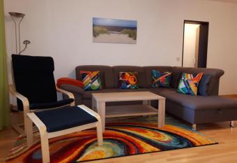 Ferienwohnung Schiffsblick Horumersiel has Balcony rooms