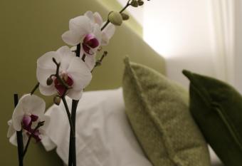 Casa Ercoli BOITO allows 18 year olds to book a room