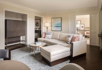 Park Hyatt Aviara Resort, Spa & Golf Club has Balcony rooms