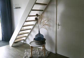 BedStay41 has Balcony rooms