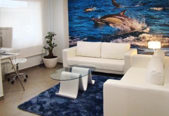 Bekale has Balcony rooms