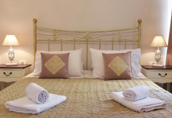 Oisyra Hotel has Balcony rooms