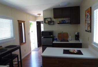 Sweet tiny house has Balcony rooms