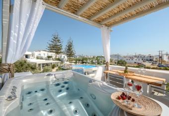 Naxos Nature Suites has rooms with a private hot tub