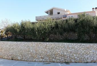 Apartments with a parking space Kolan, Pag - 16482 allows 18 year olds to book a room