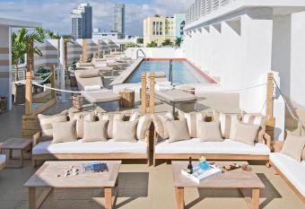 The Local House has Balcony rooms