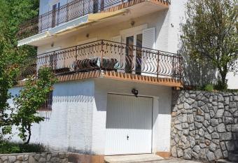 Family house has Balcony rooms