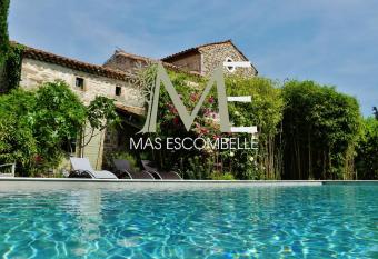 Mas Escombelle has Balcony rooms