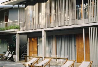 SUNKISS has Balcony rooms