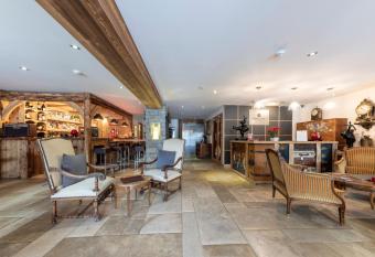 Chamois d Or Hotel has Balcony rooms